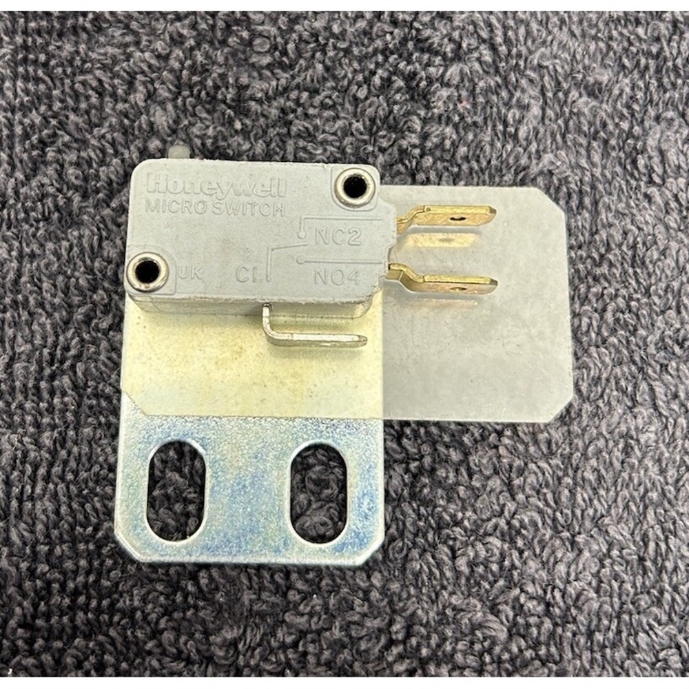 Honeywell CI NC2 NO4 Micro Switch Part